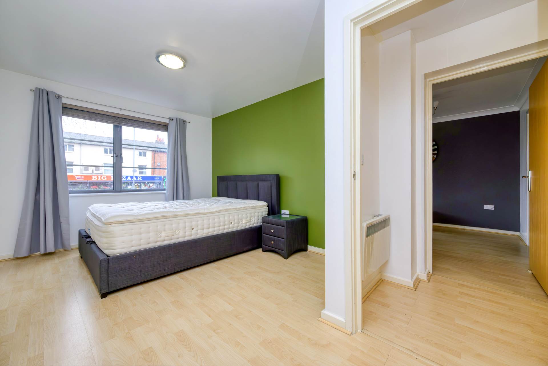 Quadrant Court, Reading, Image 5