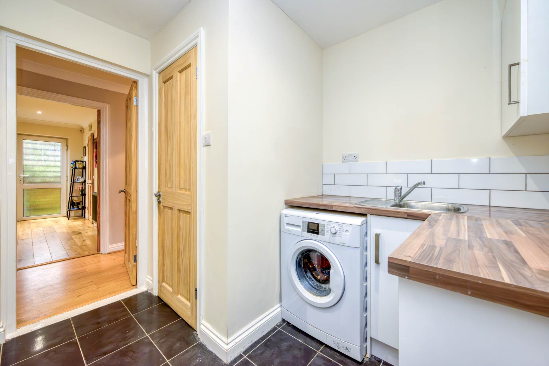 Oakley Road, Caversham Heights, Image 15