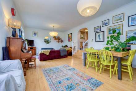Oakley Road, Caversham Heights, Image 10