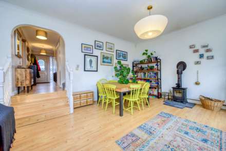 Oakley Road, Caversham Heights, Image 2
