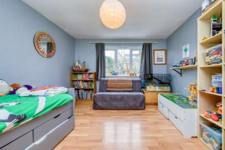 Oakley Road, Caversham Heights, Image 20