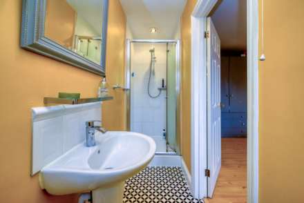 Oakley Road, Caversham Heights, Image 22