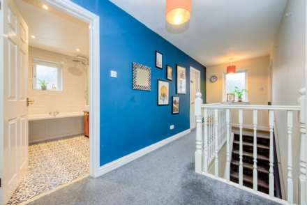 Oakley Road, Caversham Heights, Image 23