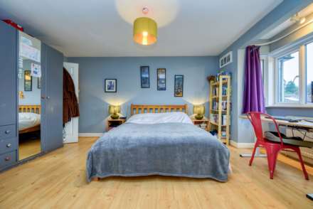 Oakley Road, Caversham Heights, Image 3