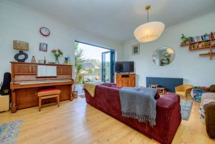 Oakley Road, Caversham Heights, Image 7