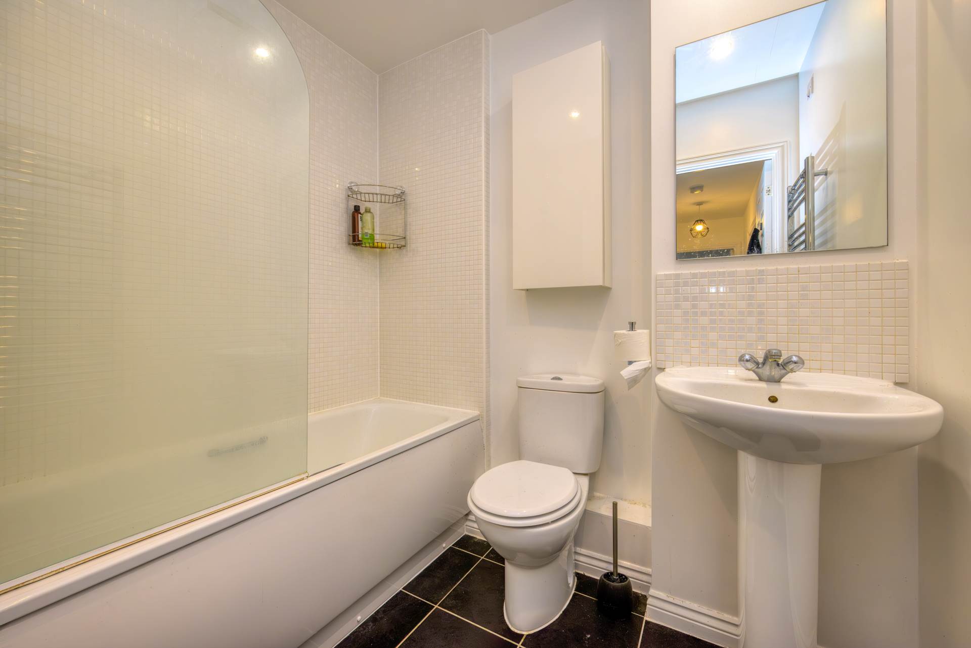 Meadow Way, Caversham, Image 11
