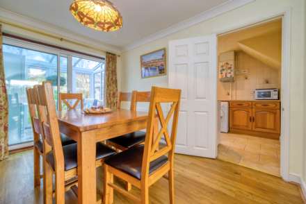 Underwood Road, Reading, Image 6