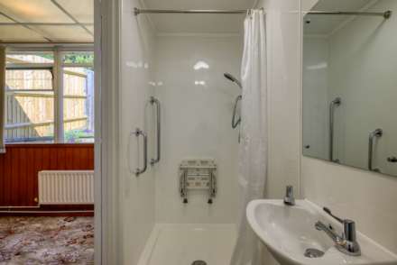 Hemdean Road, Caversham, Image 10