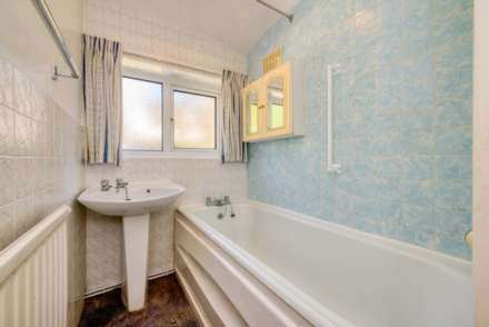 Hemdean Road, Caversham, Image 16