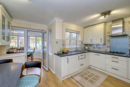 Springfield Mews, Emmer Green, Image 2