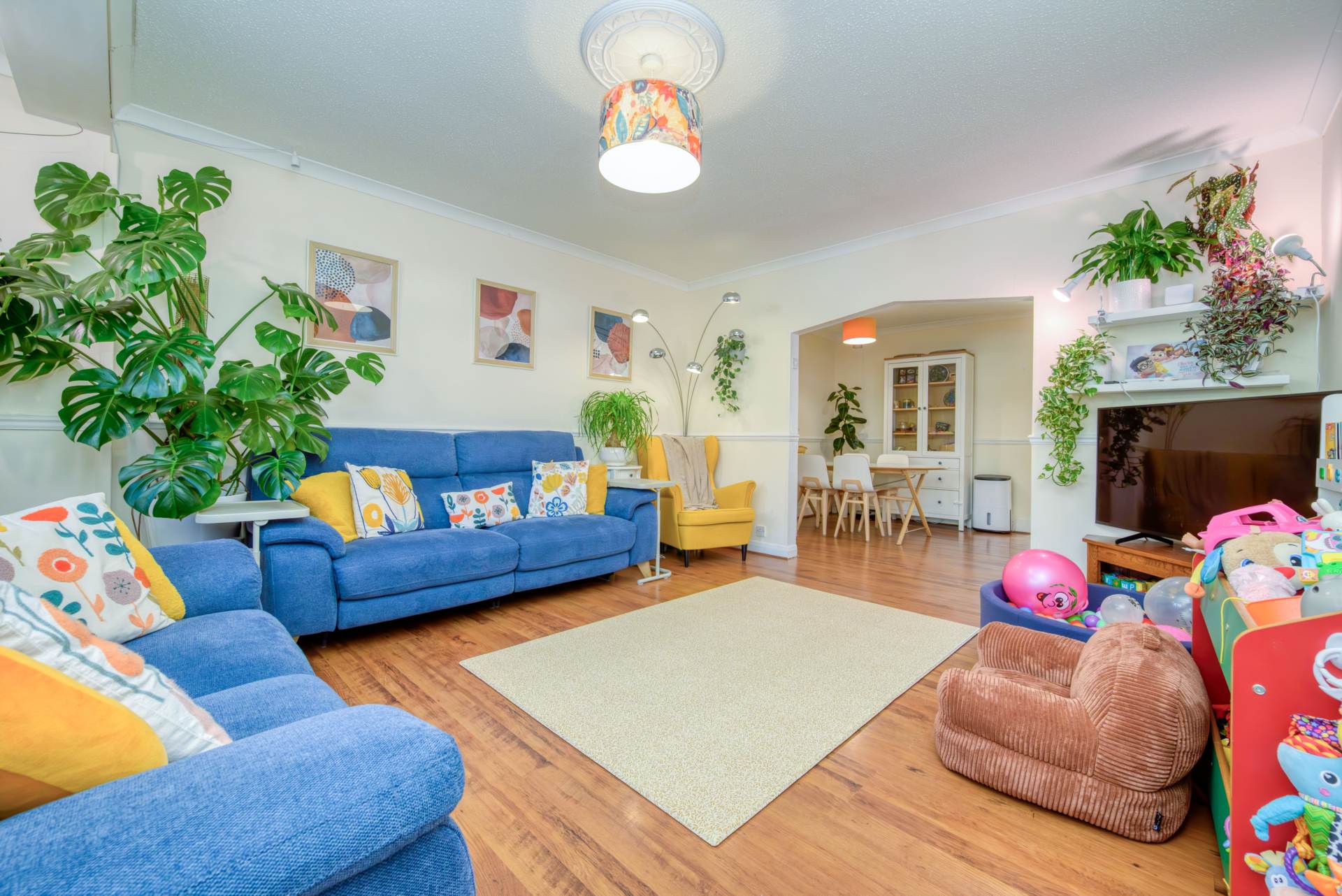 Gosbrook Road, Caversham, Image 2