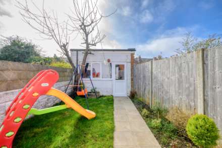 Gosbrook Road, Caversham, Image 13