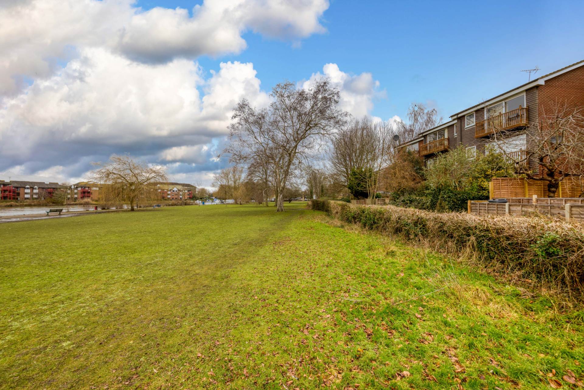 The Willows, Caversham, Image 12
