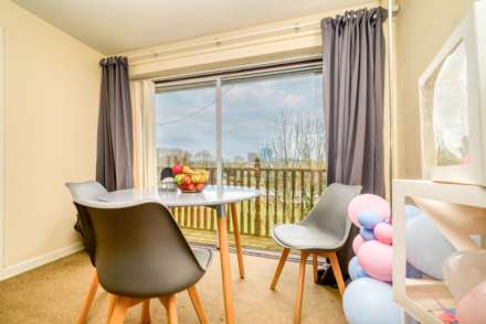 The Willows, Caversham, Image 5