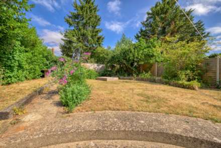 Southdown Road, Emmer Green, Image 15