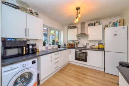 Southdown Road, Emmer Green, Image 6