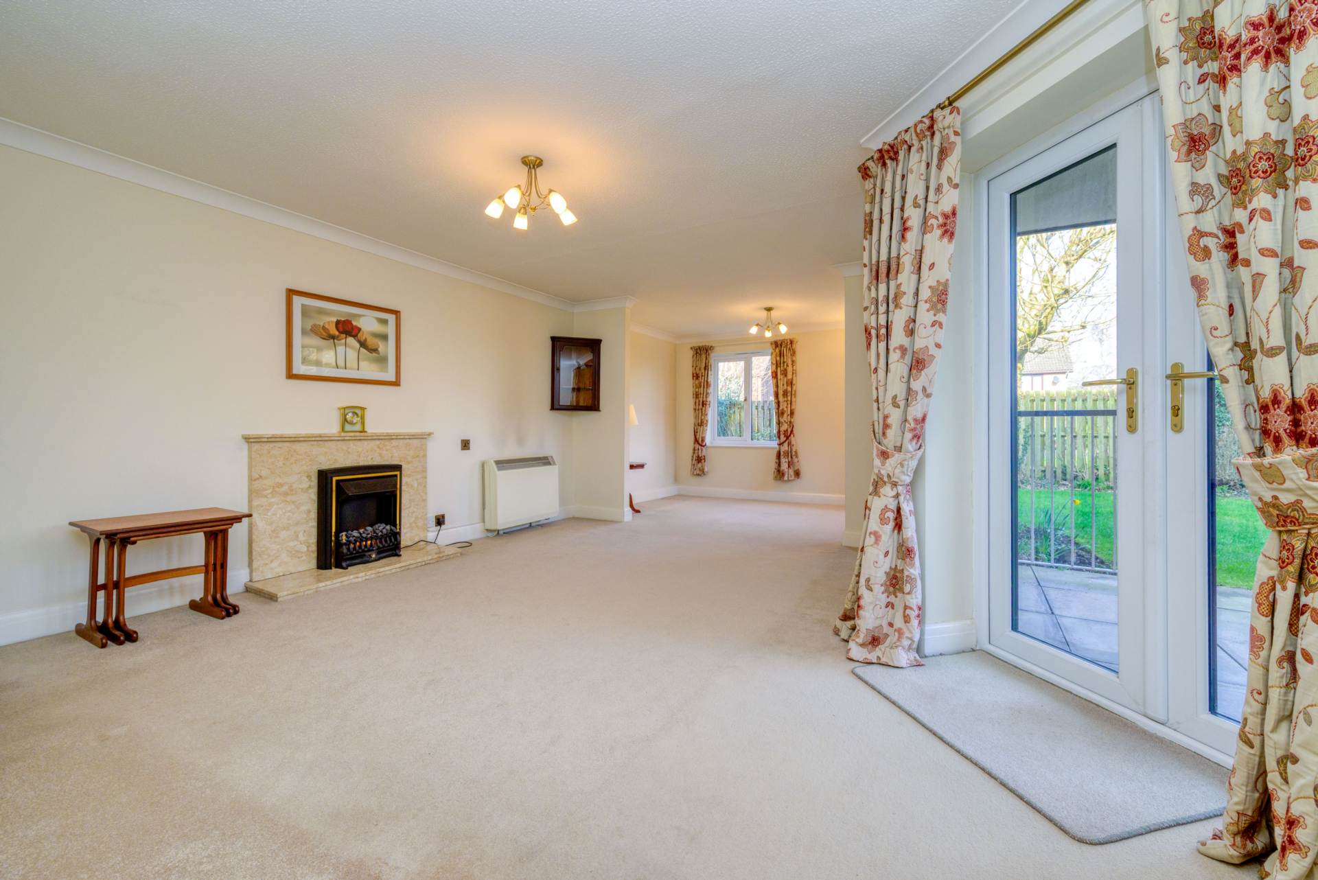 Chiltern Court, Emmer Green, Image 5