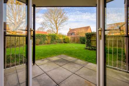 Chiltern Court, Emmer Green, Image 3