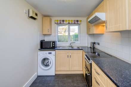 Chiltern Court, Emmer Green, Image 6