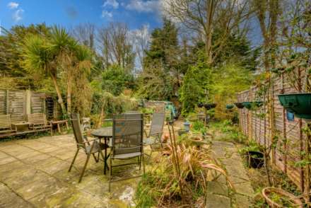 Peel Close, Caversham, Image 15