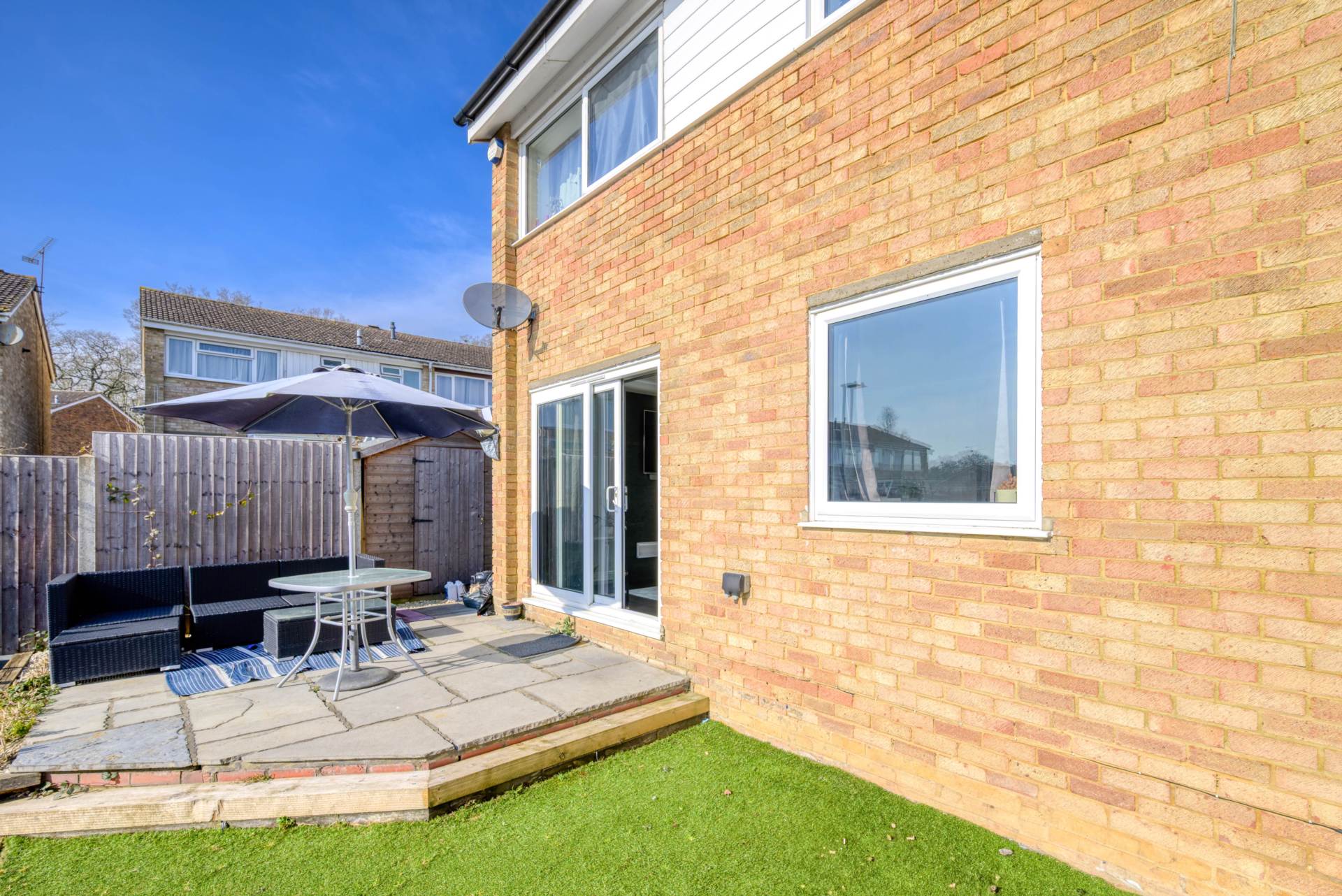 Stirling Close, Caversham, Image 14