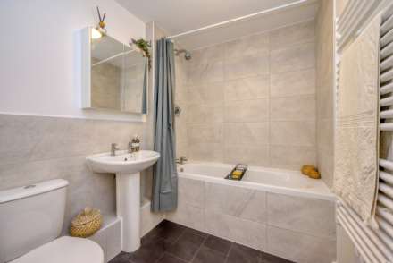 Caversham Place, Reading, Image 9