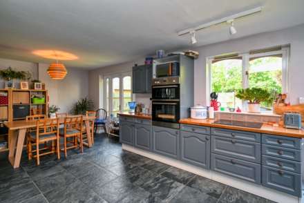 Chiltern Road, Caversham, Image 6