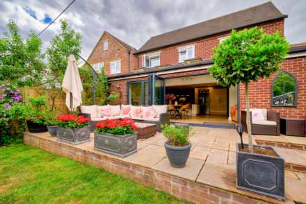 Chazey Close, Reading, Image 29