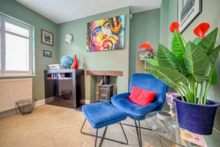 Chazey Close, Reading, Image 8