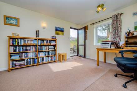 Burleigh Mews, Caversham Park, Image 10