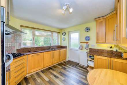 Burleigh Mews, Caversham Park, Image 13