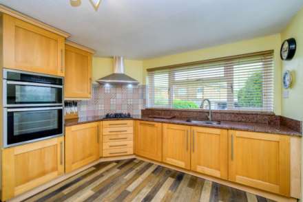 Burleigh Mews, Caversham Park, Image 2