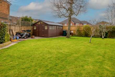 Burleigh Mews, Caversham Park, Image 25