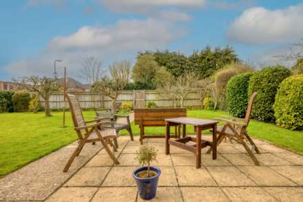 Burleigh Mews, Caversham Park, Image 27