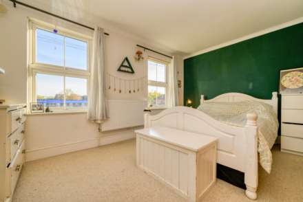 Gosbrook Road, Caversham, Image 10