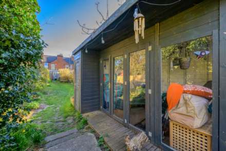 Gosbrook Road, Caversham, Image 4