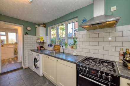 Gosbrook Road, Caversham, Image 6