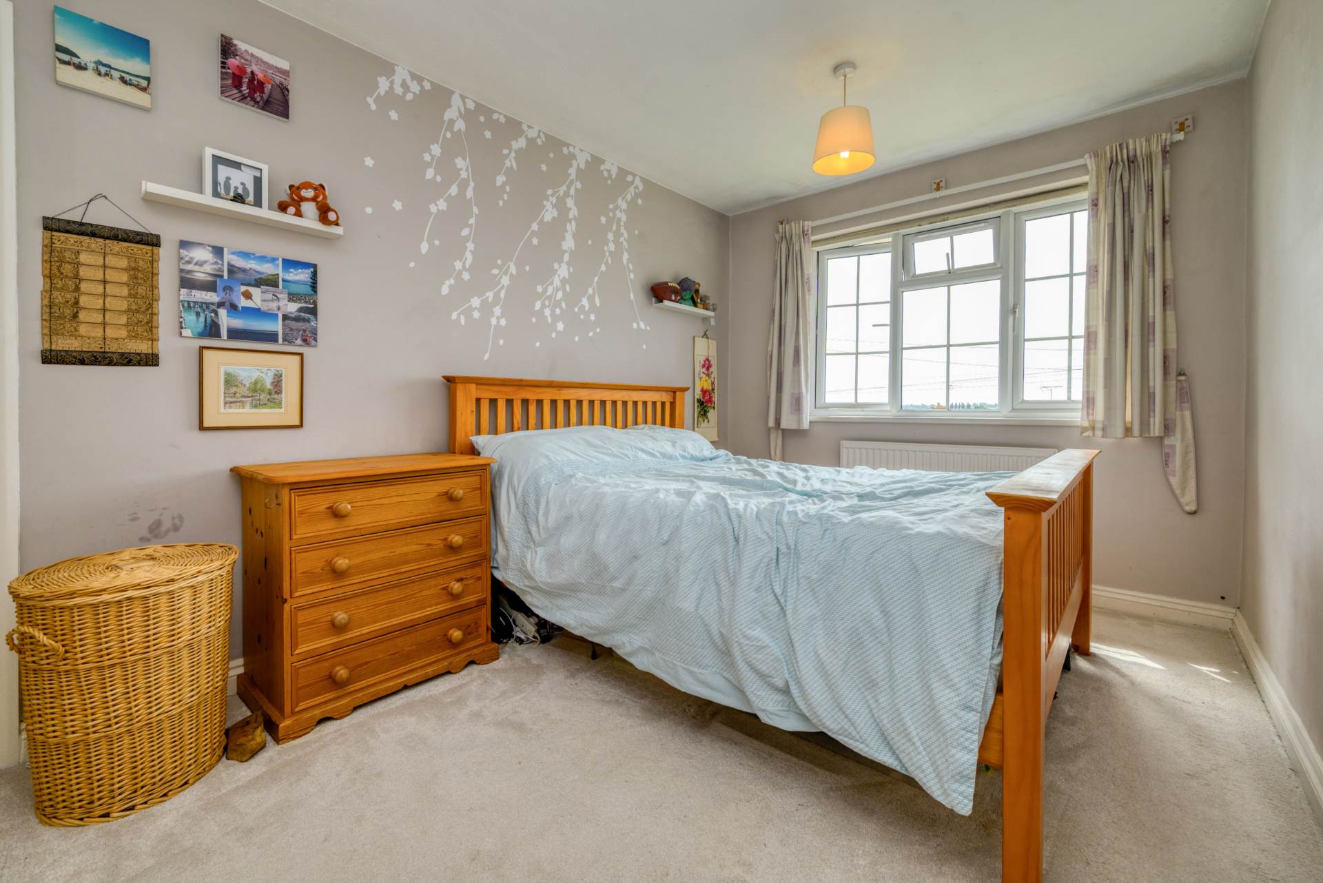 Donegal Close, Reading, Image 4