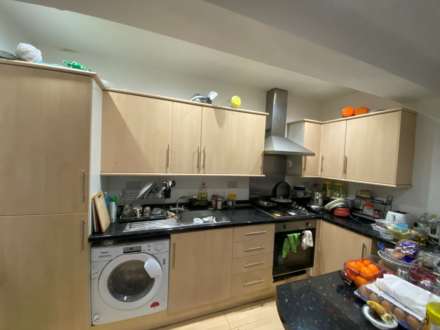 Caversham Road, Reading, Image 3