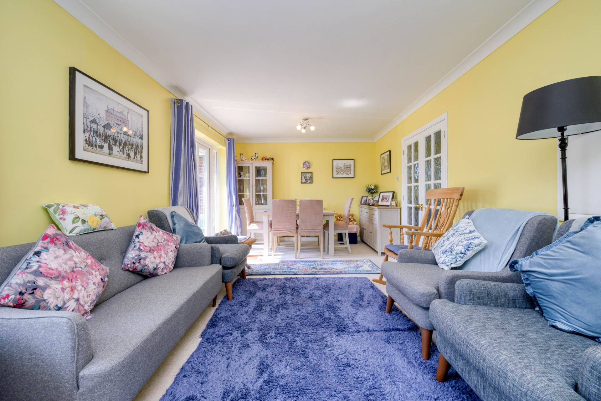 Lymington Gate, Caversham Heights, Image 2