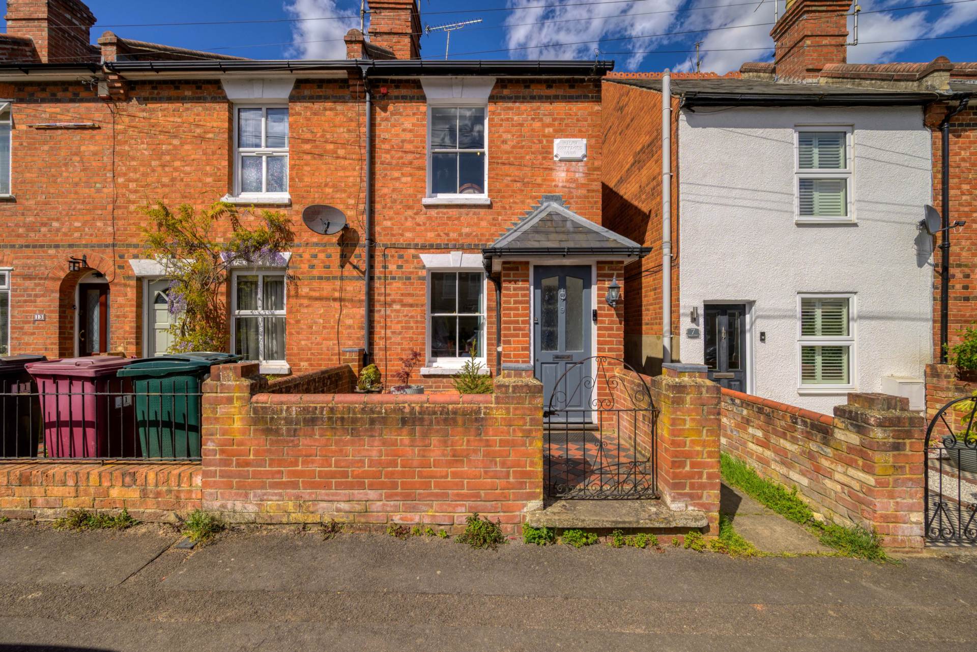 Queen St, Caversham, Image 1