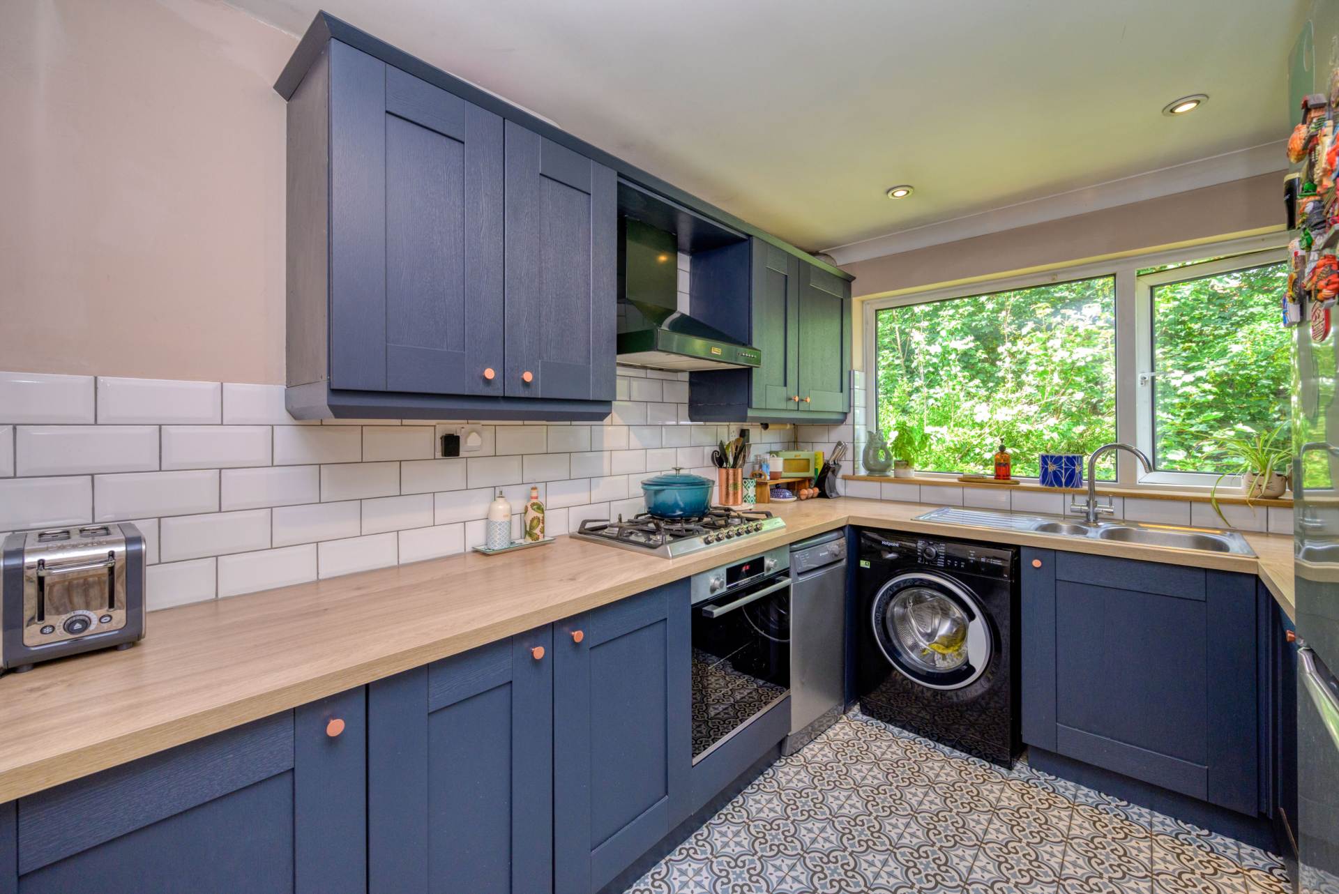 Luscombe Close, Caversham, Image 3