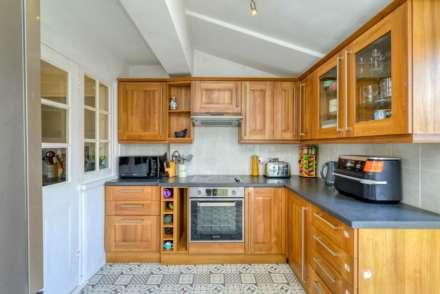 Pembroke Place, Caversham, Image 8