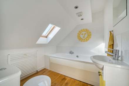 Grosvenor Road, Caversham, Image 14