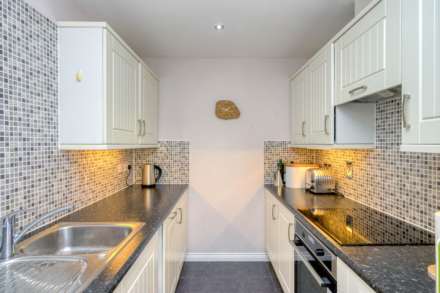 Amersham Road, Caversham, Image 6