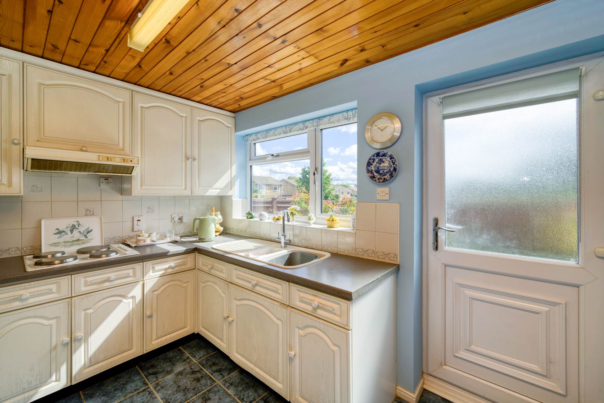 Abingdon Drive, Caversham Park Village, Image 10