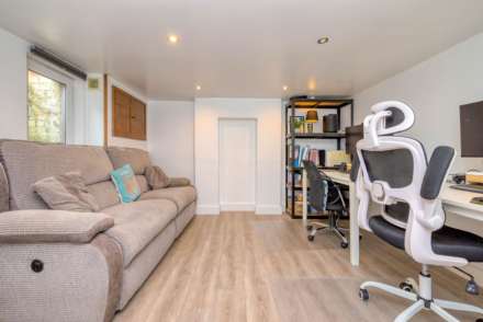 William Street, Reading, Image 9