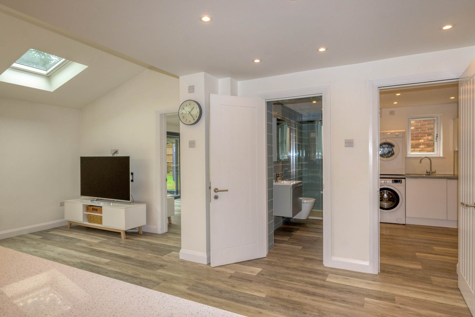 Valley Close, Caversham, Image 12