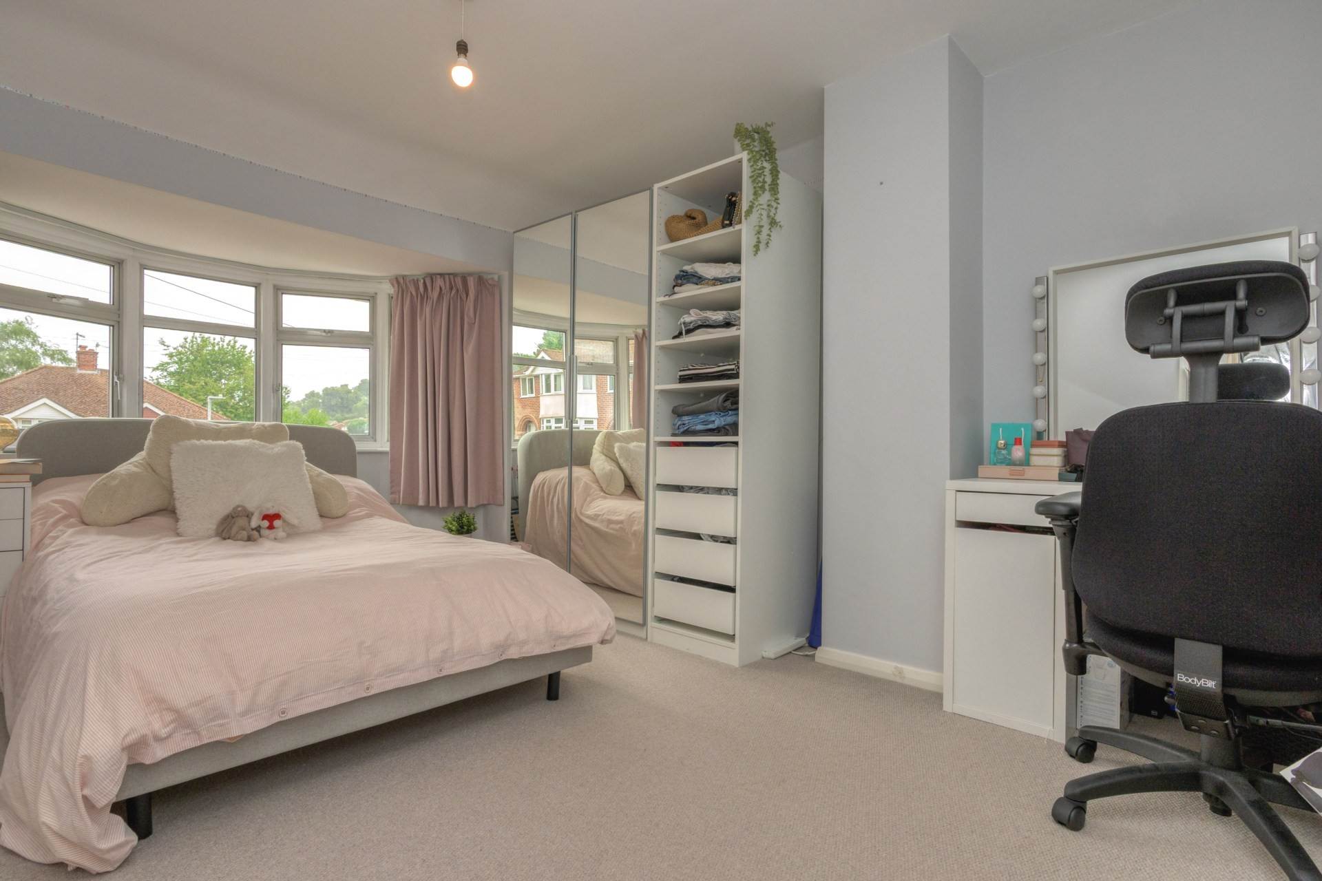 Valley Close, Caversham, Image 16