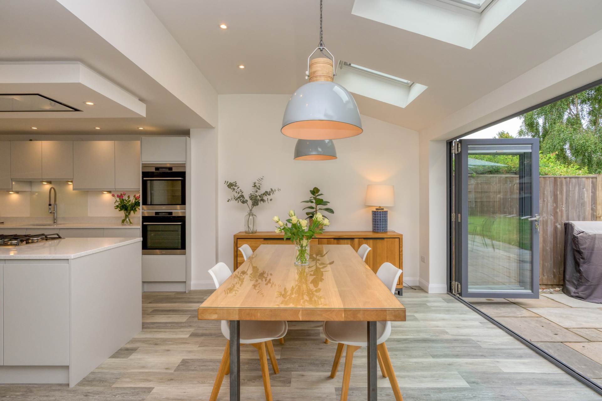 Valley Close, Caversham, Image 3